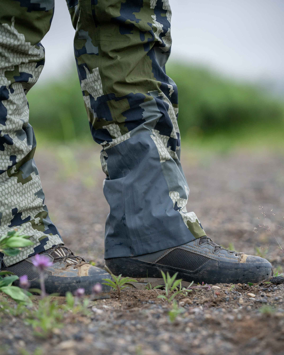 Chugach TR Rain Pant | Vias