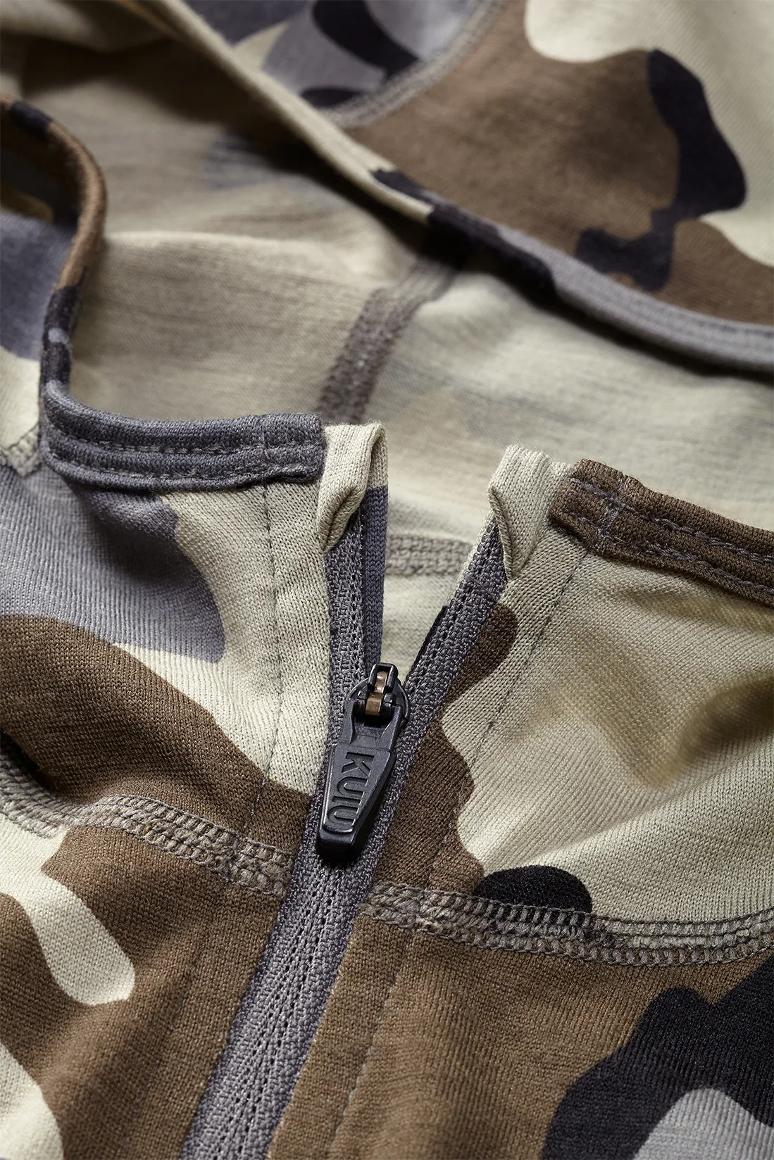 ULTRA Merino 145 Zip-T Hunting Hoodie | Vias